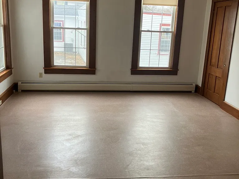 20 W Main St #1 — Photo 3