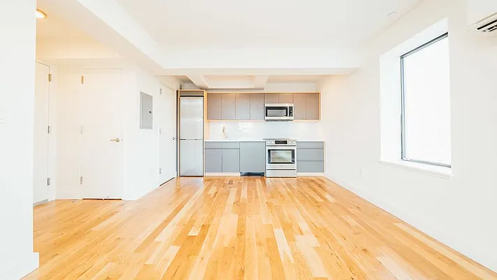 Rented by Nooklyn NYC LLC | media 19