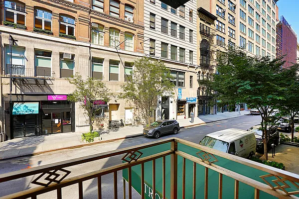 Rented by Think Properties | media 12