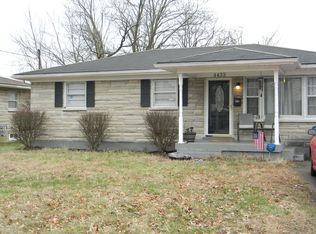 4433 Charlotte Ann Dr, Louisville, KY 40216