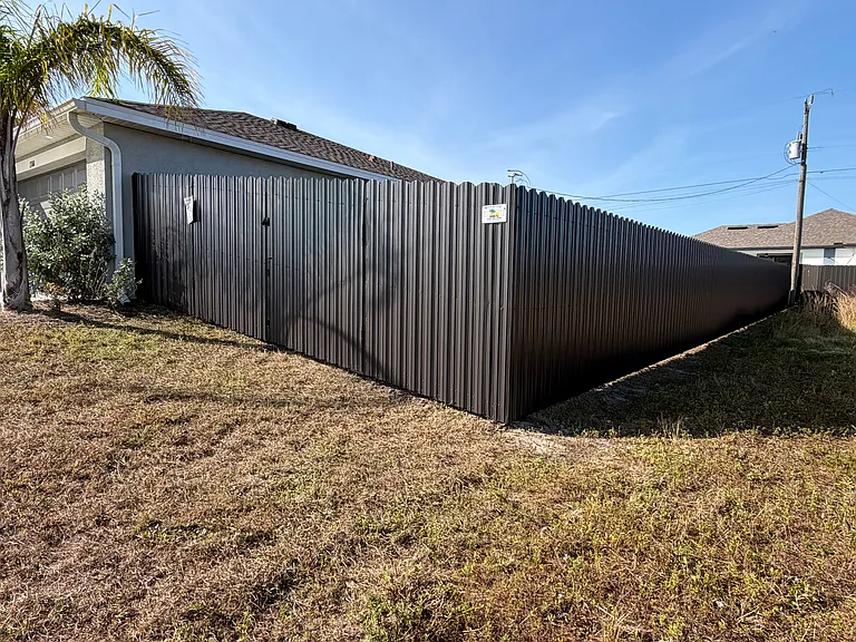 1700 NE 6th Pl — Photo 6