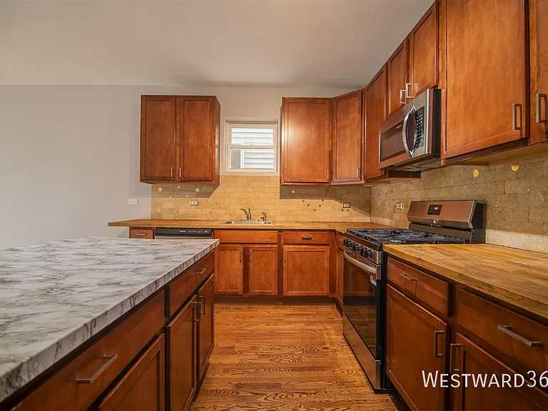 2328 W Washington Blvd #1 — Photo 6