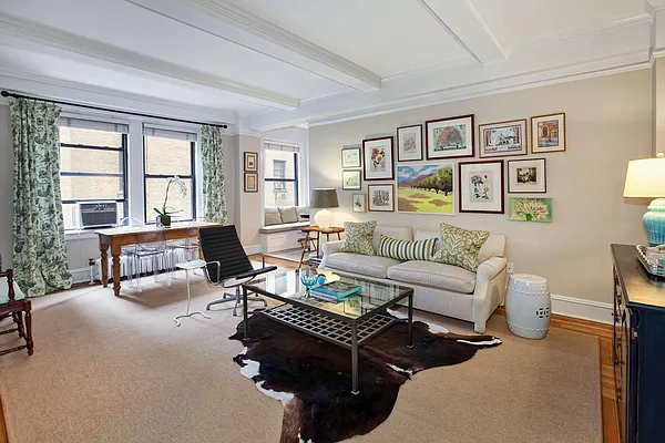 Sold by Compass | media 1