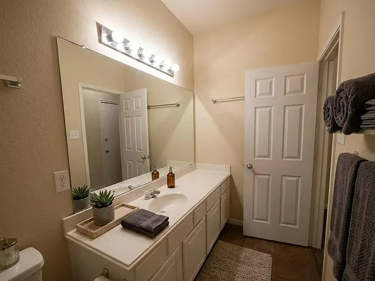 21522 Pointed Oak Ln — Photo 11