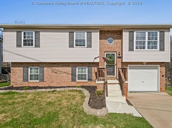 368 Kingswood Dr, Culloden, WV 25510