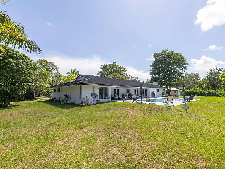6875 N Cartee Rd — Photo 40