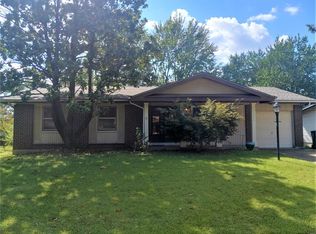 1520 Leisure Dr, Florissant, MO