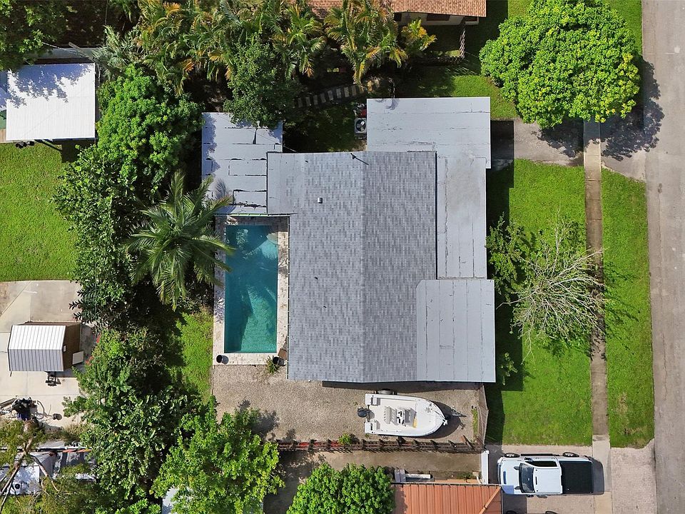 1st image of 3640 SW 21st Court