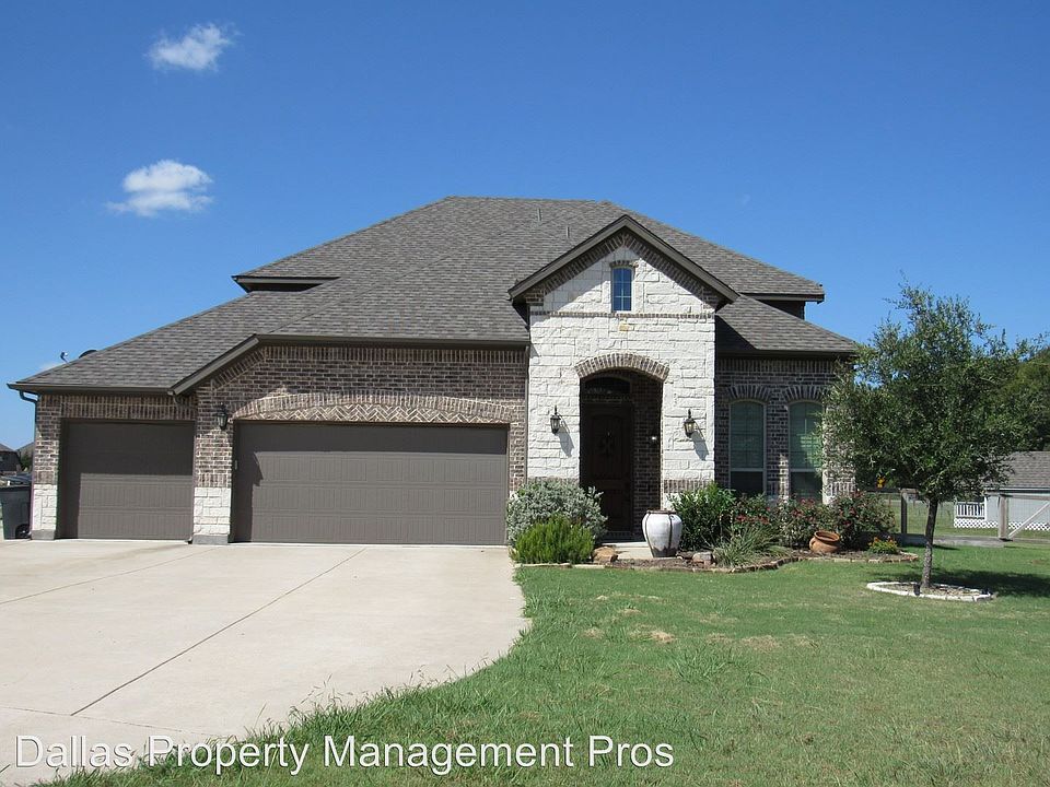 1st image of 8018 Meadow Grove Dr