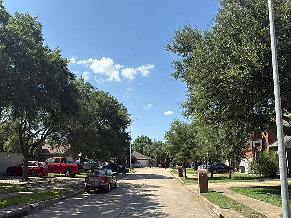4th image of 2807 Orchid Tree Ln