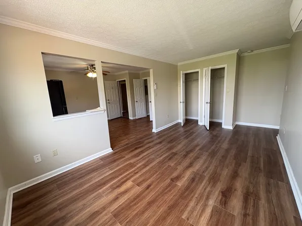 1000 State - (32260), 1000 State Ave Unit 3, Coraopolis, PA 15108