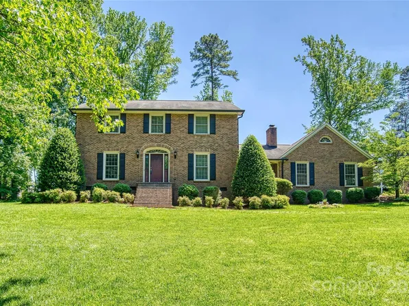 302 Belwood Dr, Belmont, NC 28012