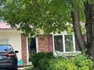 2605 Friendswood St, Lenoir, NC 28645