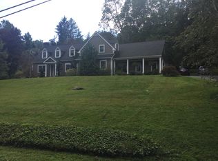 9 Overlook Rd, Ossining, NY 10562