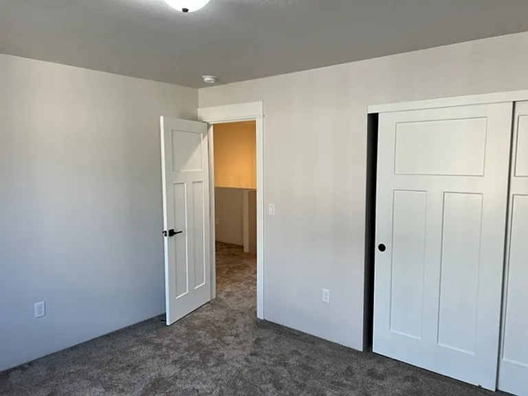 551 Nicholas Lee Dr — Photo 24