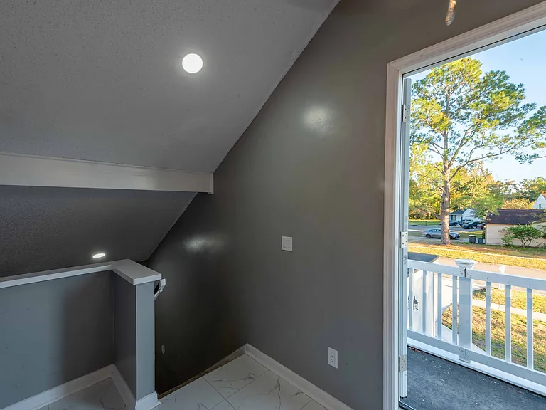 8366 Coralberry Ln — Photo 34