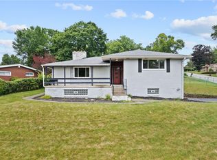 1328 Foxboro Dr, Monroeville, PA 15146