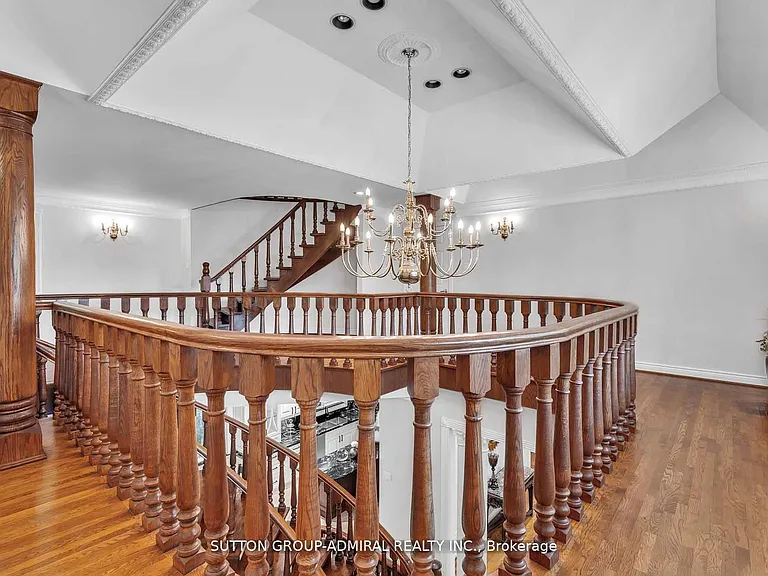 116 Goulding Ave — Photo 16