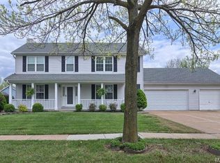 2930 Willow Creek Estates Dr, Florissant, MO 63031