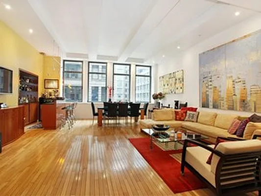 Sold by Citi Habitats | media 18