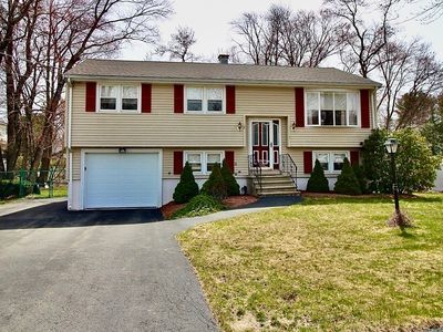 5 Valerie Ave, Billerica, MA, 01821