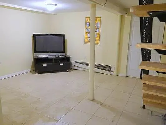 Rented by Compass | media 14