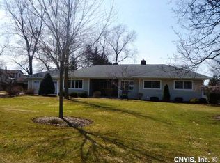 413 High St, Canastota, NY 13032