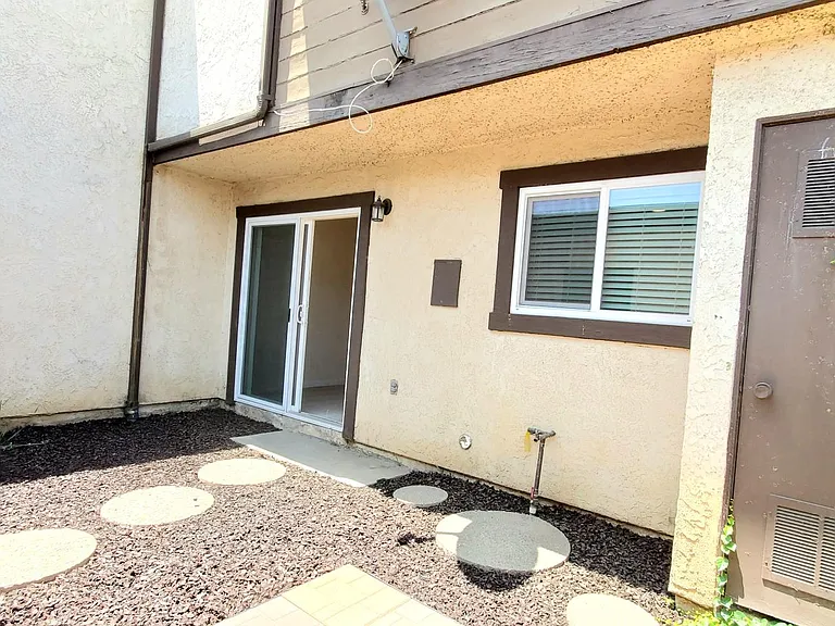 4503 Ellis Ln — Photo 22