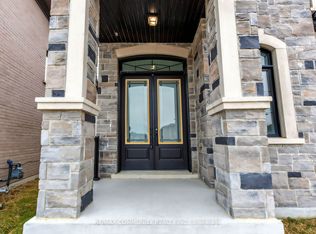 104 Greville St E, Vaughan, ON L3L0G4