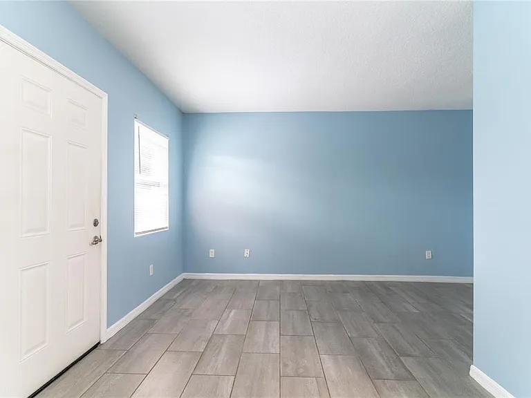 1207 W Cypress St — Photo 5