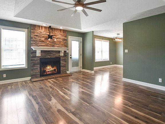 2nd image of 3710 Suiter Rd