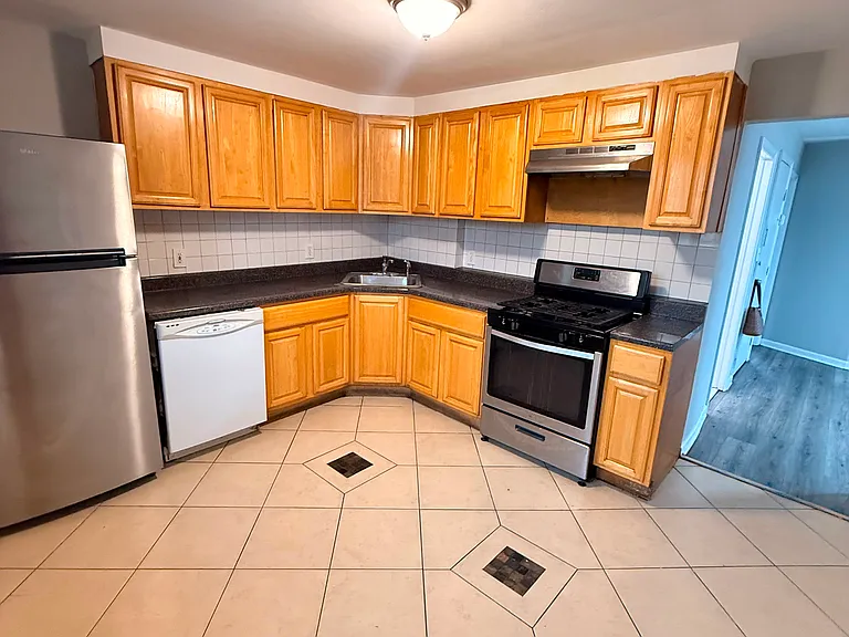 2224 E Edgar Rd #G2 — Photo 1