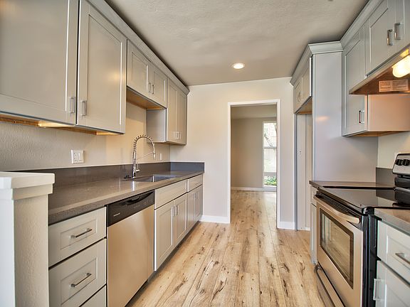 5th image of 23901 Civic Center Way APT 104