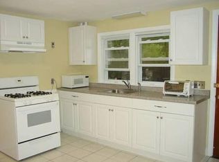 32 Kenrick St, Brighton, MA 02135