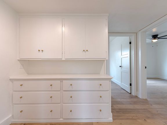 3rd image of 2940 E Edison St #2
