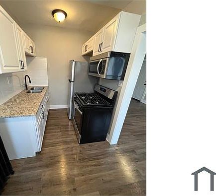 1st image of 314 E 75th St #3C