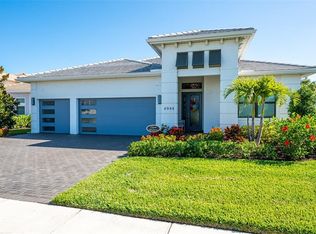 4944 Surfside Cir, Lakewood Ranch, FL 34211
