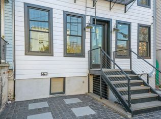 216 Halladay St APT 2, Jersey City, NJ 07304