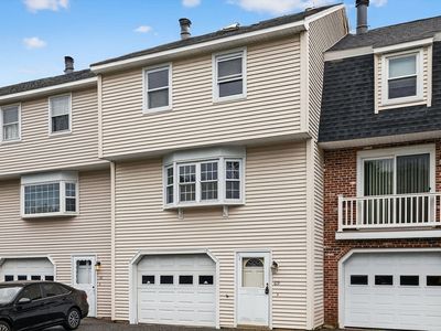 100 Frederick St APT 69, Dracut, MA, 01826