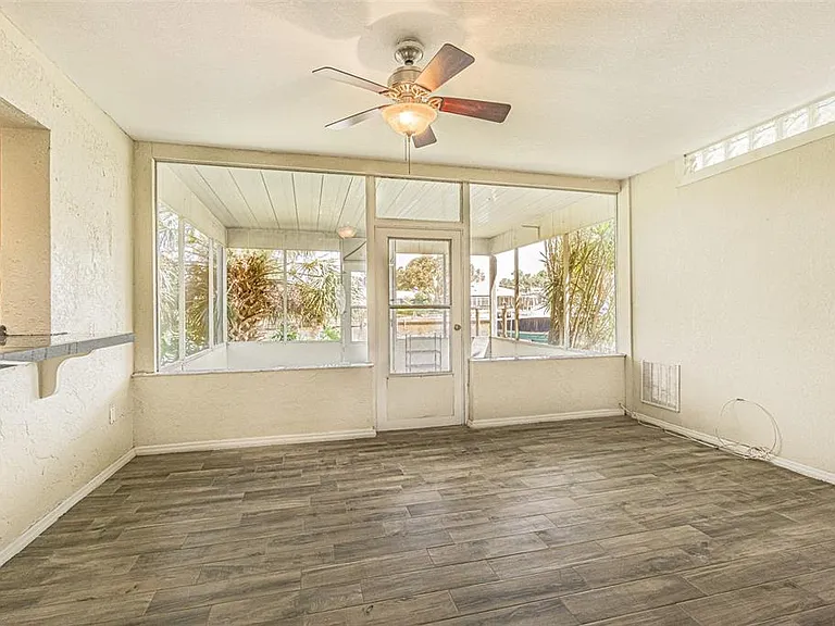 4149 Floramar Ter — Photo 19