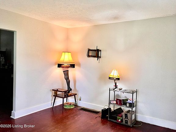 2nd image of 5111 Terry Rd