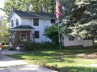 W11719 Taylor St, Waterloo, WI 53594