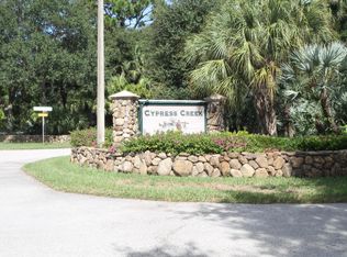5653 Cypress Creek Dr, Grant Valkaria, FL 32949