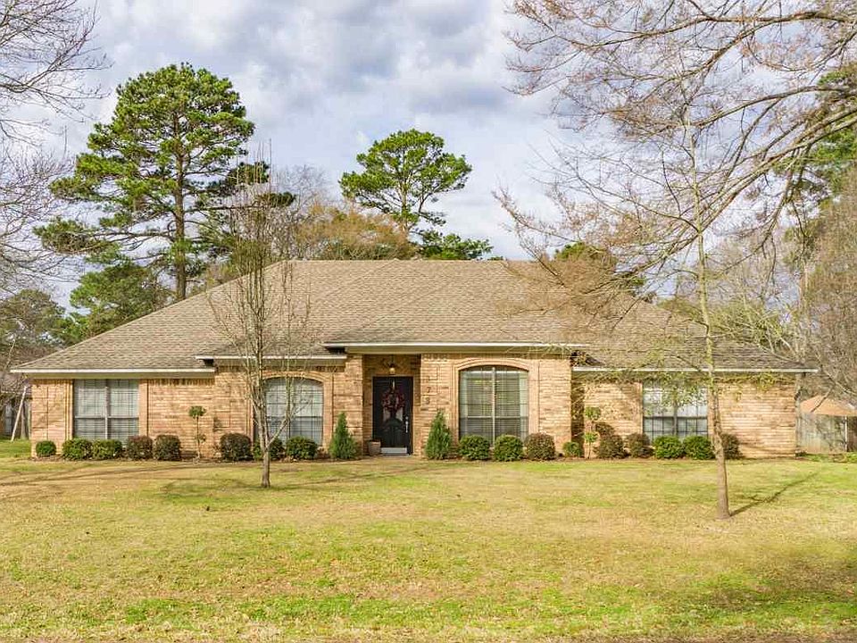 1st image of 373 Royal Cir