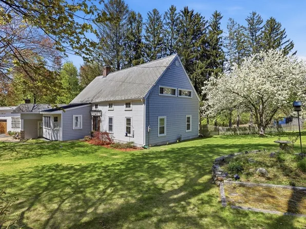 11 Graniteville Rd, Westford, MA 01886