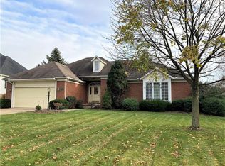 6816 Red Deer Cir NW, Canton, OH 44708