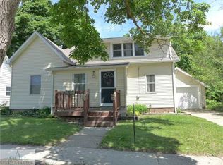 421 Pearl St, Charlotte, MI 48813