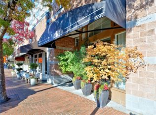 10042 Main St APT 403, Bellevue, WA