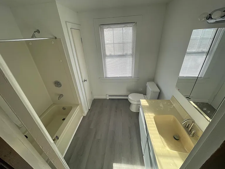 1269 Pocono Blvd — Photo 20