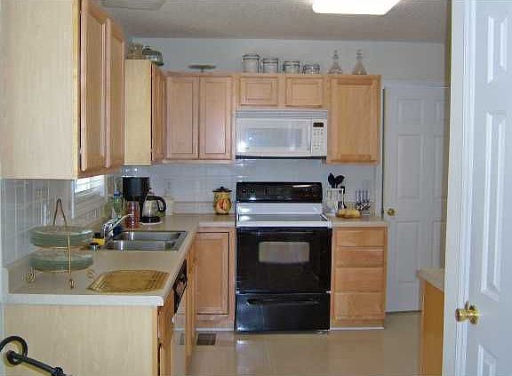 3rd image of 2602 Dovetail Dr